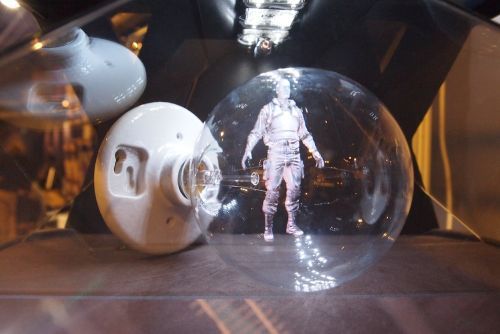 InnoVision Labs' HoloAd Diamond #3