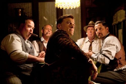 Кадр из фильма &laquo;Воды слонам!&raquo;