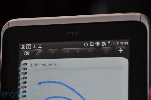 HTC вступает в "планшетные войны" с 7-дюймовым Flyer