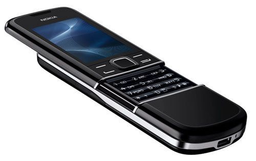 Фетиш кешкі астағы қызметші