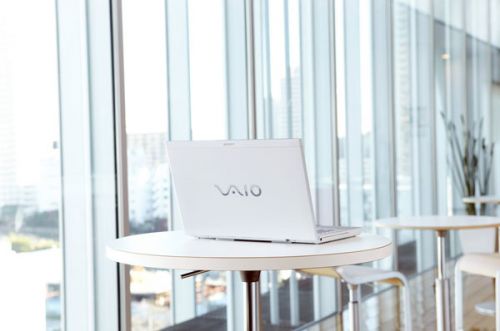 SonyVAIO_S_14.jpg