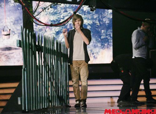 Х-фактор, Х-фактор - 2, Владимир Куликов, Анна Охрицкая, Макс Литвинов, ПТС, Рома Веремейчик, Оксана Марченко, Влад Курасов, Аркадий и Малика, Олег Кензов, Виктор Романченко, Сергей Соседов, Ёлка, Серега, Игорь Кондратюк, Николай Носков, Аркадий Градский, Крейг Дэвид, Женя Тарайкович, Катя Олишевская, Константин Томильченко, Катя Белявская