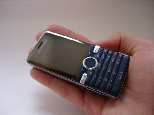 Обзор Sony Ericsson S312
