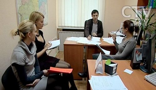 Фото. Корреспонденты телеканала СТВ