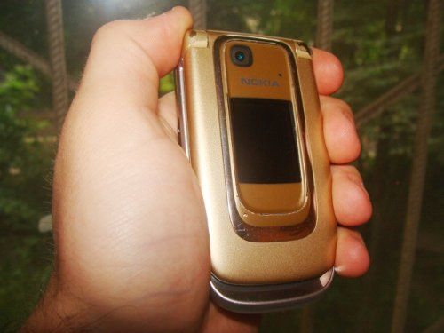 Личный опыт: Nokia 6131 - хороша почти всем