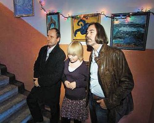 На выставку участника шоу &laquo;Отцы и дети&raquo; пришел известный художник Никас Сафронов. 