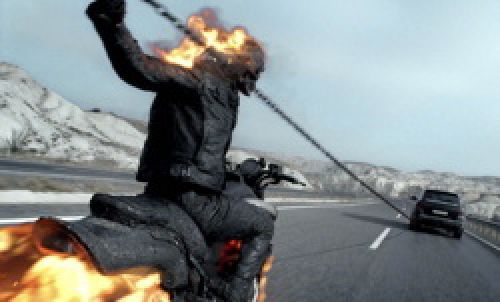 Кадр из фильма &laquo;Призрачный гонщик 2&raquo;