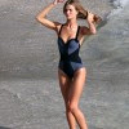 Рози Хантингтон-Уайтли