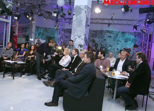 пресс-клуб, Павел Метальников, Павел Елизаров, Савик Шустер, Савик Шустер Студия, Андрей Шевченко, Червакова Ольга, СТБ, Олег Зарубинский, депутаты, Павел Костицин, меню, сюжеты, Акулы ера, Вячеслав Пиховшек, вино, фуршет, операторы, курилка, Pressклуб, Сергей Иванов