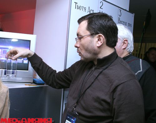 пресс-клуб, Павел Метальников, Павел Елизаров, Савик Шустер, Савик Шустер Студия, Андрей Шевченко, Червакова Ольга, СТБ, Олег Зарубинский, депутаты, Павел Костицин, меню, сюжеты, Акулы ера, Вячеслав Пиховшек, вино, фуршет, операторы, курилка, Pressклуб, Сергей Иванов