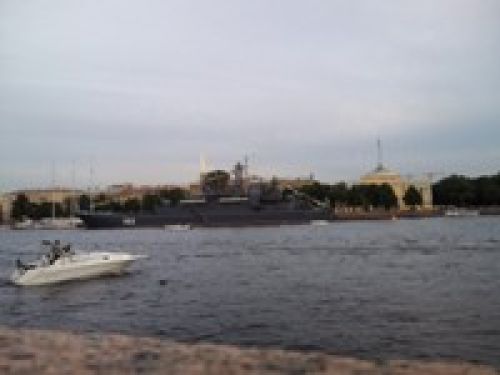 Обзор Sony Ericsson Yari Обзор Sony Ericsson Yari