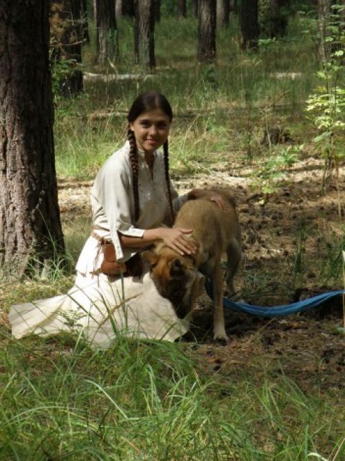 Дрессированный волк Сеня в целом вел себя очень прилично