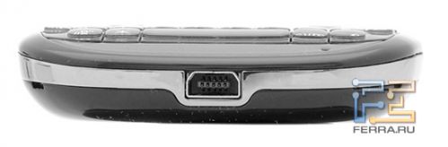 Нижний торец Fly Q100 TV