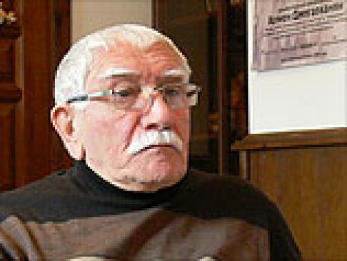 Армен Джигарханян