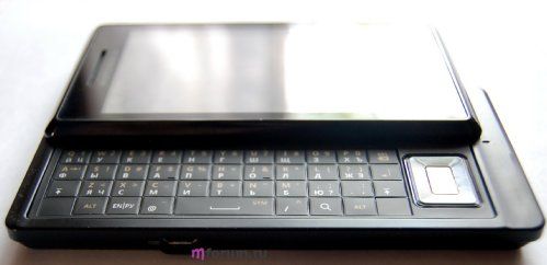 Гид покупателя: Выбираем QWERTY-фон