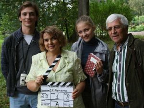 Антон Феоктистов, Анна Берсенева, Татьяна Казючиц и режиссер Вадим Дербенев на съемках фильма.