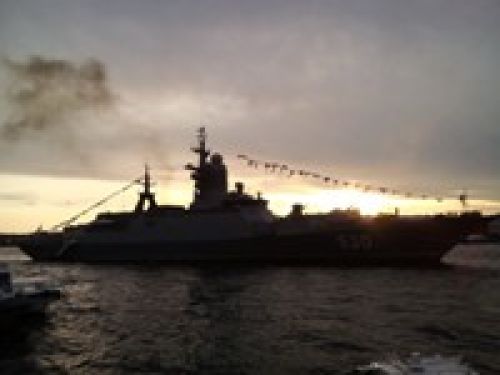 Обзор Sony Ericsson Yari Обзор Sony Ericsson Yari