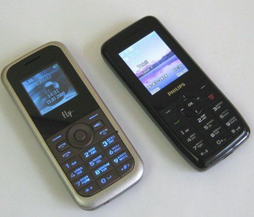 2x2: Сравнительный обзор Fly DS100 и Philips X100