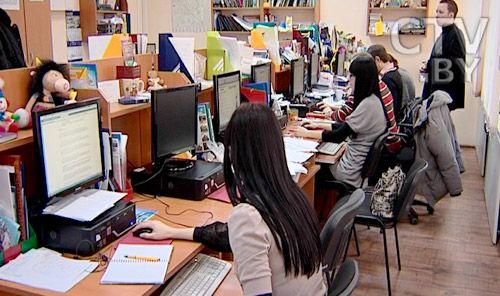 Фото. Корреспонденты телеканала СТВ