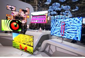 CES 2012: Samsung представляет 55-дюймовый Super OLED телевизор