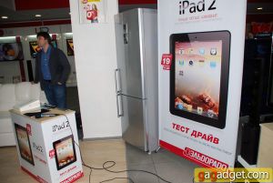 Планшет Apple iPad 2 своими глазами: фоторепортаж