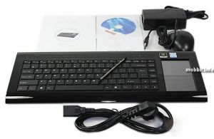 Commodore Invictus - достойный конкурент ASUS Eee Keyboard