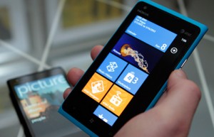 Обзор топ-смартфона Nokia Lumia 900