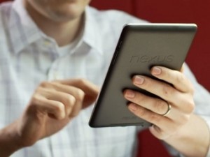 Планшет Google Nexus 7 стал дефицитом в американских магазинах 