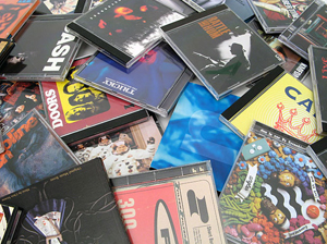 В 2015 году компакт-диски уступят по объему продаж интернет-музыке