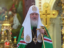 Патриарх призвал молодежь "не поддаваться искушениям" Сети