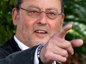 По Сети разошелся слух о смерти Жана Рено