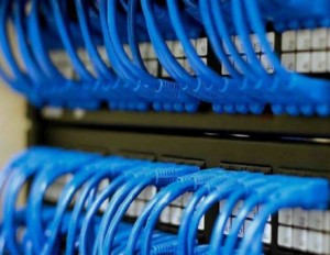 В парламенте зарегистрировали законопроект о запрете изъятия электронных носителей информации