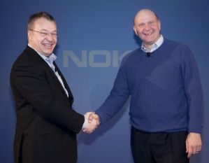 Microsoft может выкупить смартфонное подразделение Nokia в первой половине 2012 года