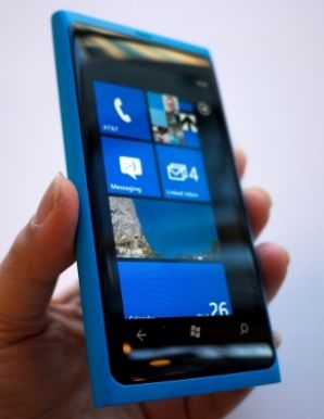 Nokia представит LTE смартфон с Windows Phone в январе