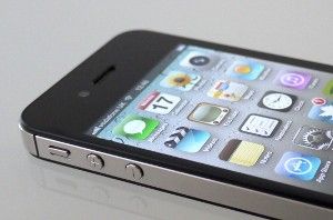 Уязвимость в iOS ставит под вопрос надежность App Store