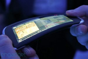 Nokia Kinetic гнется и вдоль, и поперек