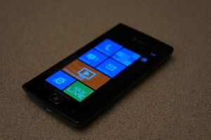 Смартфоны Samsung Focus S и Focus Flash с Windows Phone показали лицо