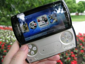 Sony Ericsson пока не хочет работать с Windows Phone