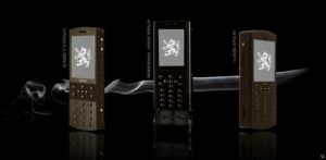 Mobiado представила новый люкс-телефон Classic 712 Stealth