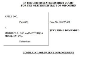 Apple обвиняет Motorola в нарушении 6 патентов