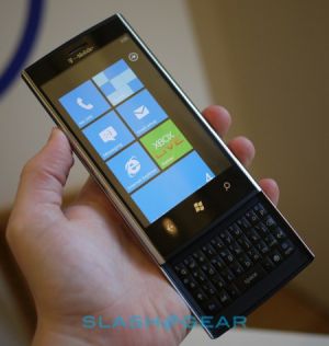 Телефон Dell Venue Pro с Windows Phone 7 прошел тестирование FCC