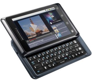 С надеждой в светлое будущее: Motorola представила Android-смартфон Milestone 2