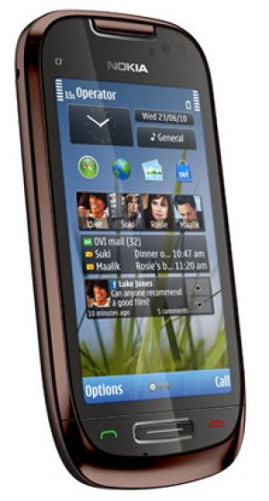 Nokia C7-00 - "смазливый" смартфон