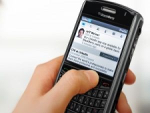 Blackberry защищает клиентов от атаки правительств