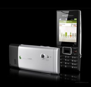 Начались продажи Sony Ericsson Elm в России