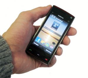 Обзор Nokia X6: покупать, так с музыкой!