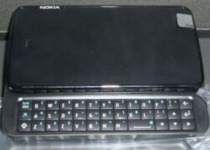 «Живые» фото интернет-планшета Nokia N900 Rover