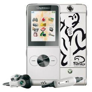 Музыкальный Sony Ericsson W350i El Nino - скоро!