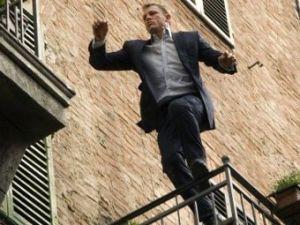 Дэниелу Крэйгу предложили остаться Джеймсом Бондом