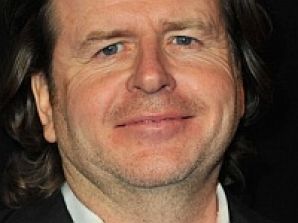 Режиссер «Неудержимых 2» вдарит по австралийскому бездорожью